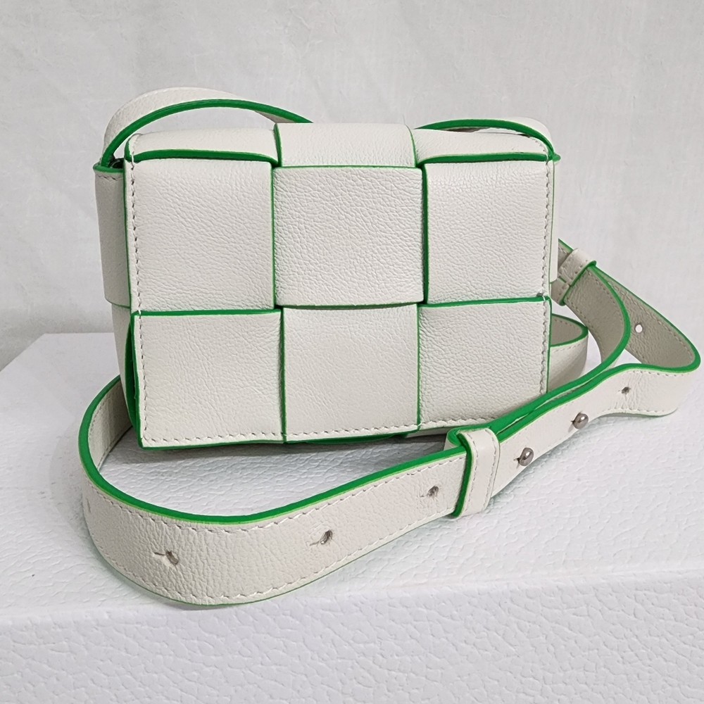 Auth Bottega Veneta Cassette Bicolor Crossbody Bag